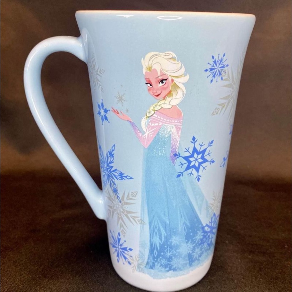 Disney Frozen Elsa Tall 16 oz Blue Ceramic Coffee Drink Mug with Snowflakes